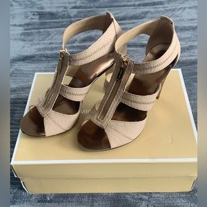 Michael Kors Berkley T -Strap High Heel Sandals
